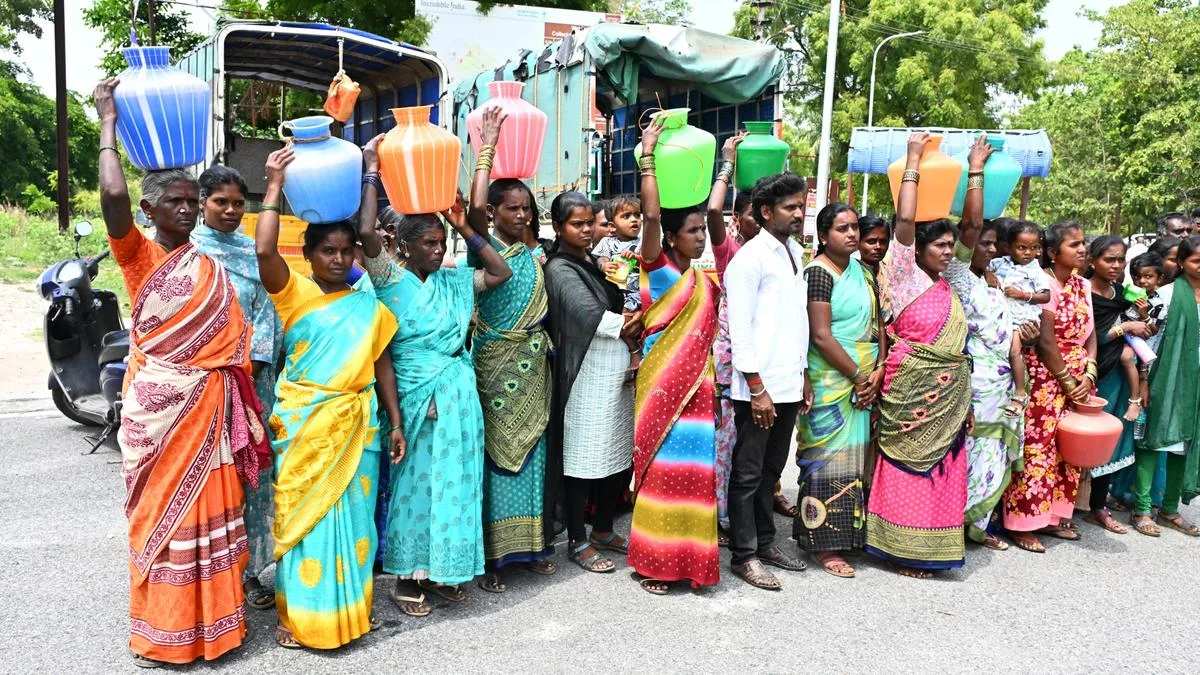 Residents of Shoolagiri panchayat demand basic amenities
