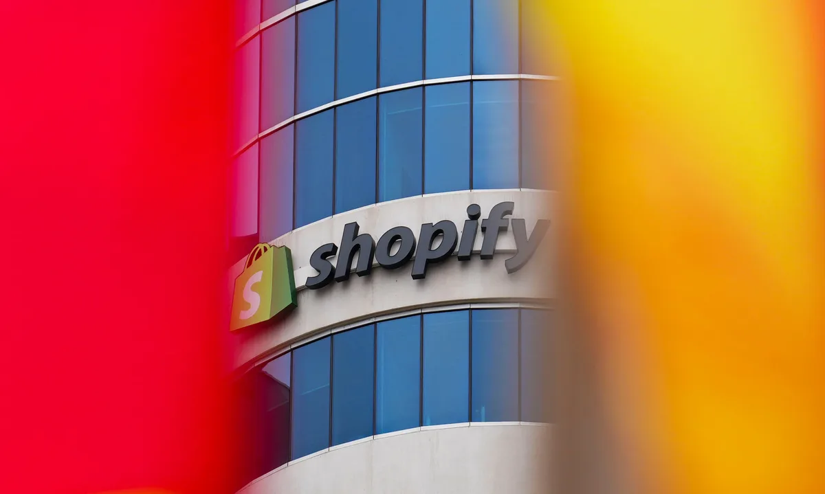 Shopify asks Federal Court to stay CRA’s new request for merchant information