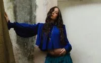 Sabrina Sato exibe barriga de seis meses de gravidez; veja