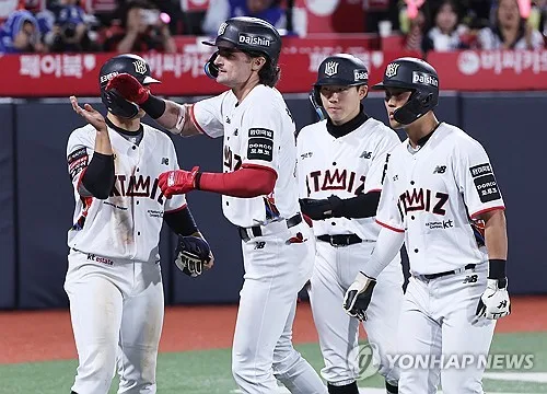 kt 힐리어드 3연타석 홈런 괴력…44개로 김도영과 홈런 공동 1위