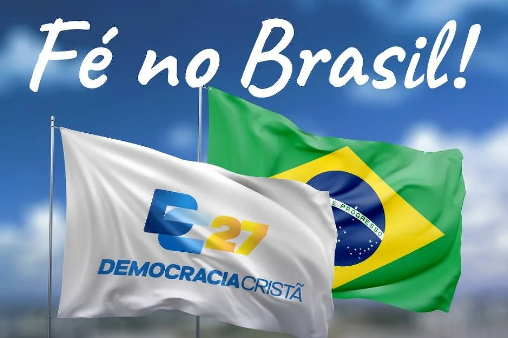 Fraudador preenche ficha de filiação de Lula ao partido Democracia Cristã