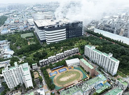 인천 쿠팡 화재로 인근학교 15곳 피해…복구비 5억여원 지급 지연