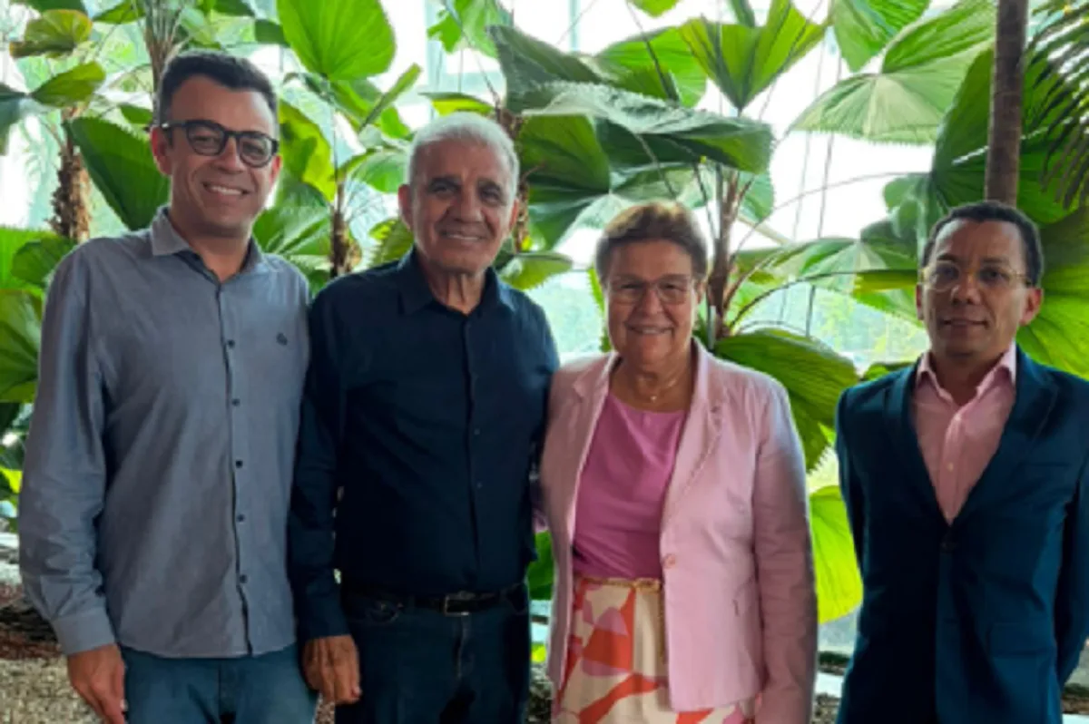 Valdenor Cardoso declara apoio à reeleição de Fátima Nunes