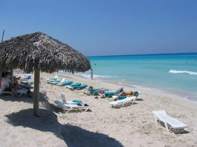 Higuerote registra un alza de 35% en el flujo de visitantes hacia sus playas