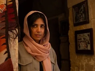 Après Paris, Ritu Arya et Tewfik Jallab repartent en mission dans « Apollo Has Fallen » sur Canal+