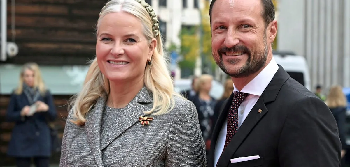 „Komplikationen“ nach Lungen-OP – Mette-Marit muss Haakons Vereidigung kurzfristig absagen