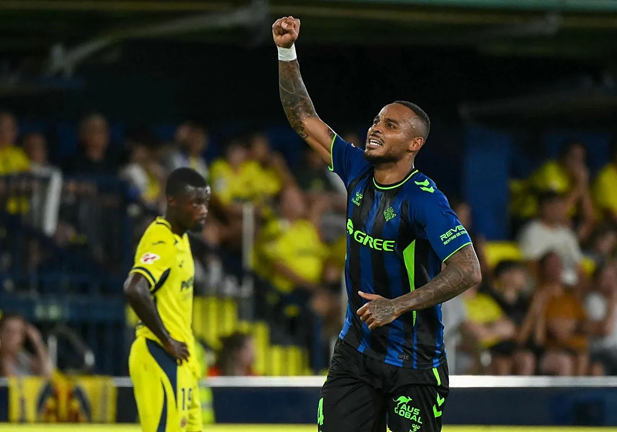 Así está la clasificación de la Liga: el Betis se sube al podio y el Villarreal se hunde