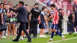 Simeone: «A decisão de mandar Julián Álvarez para o balneário foi do clube»