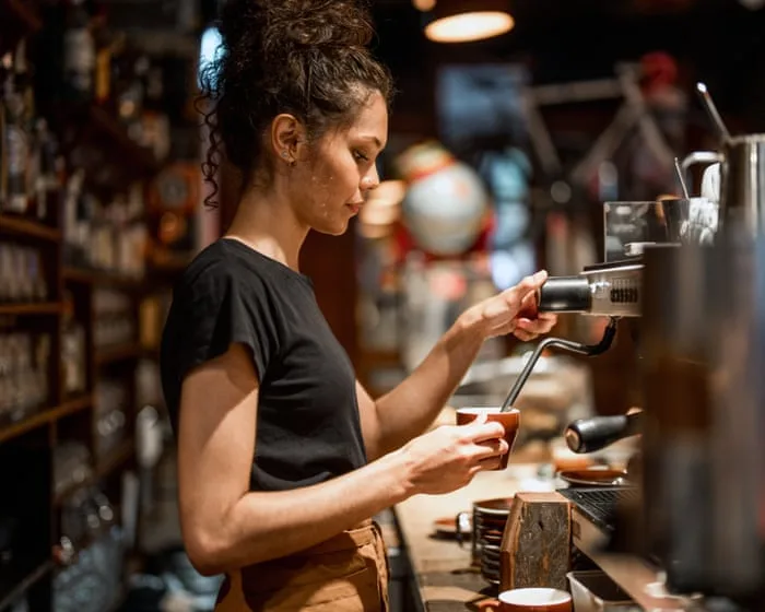 UK hospitality sector to offer up to 100,000 jobs to young people out of work