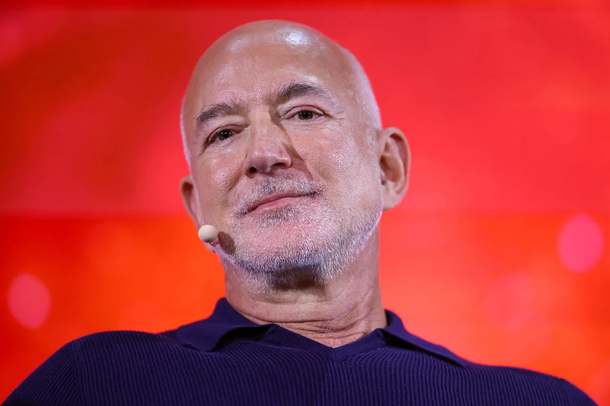 Jeff Bezos, da Amazon, está perto de acordo para ter participação no Liverpool