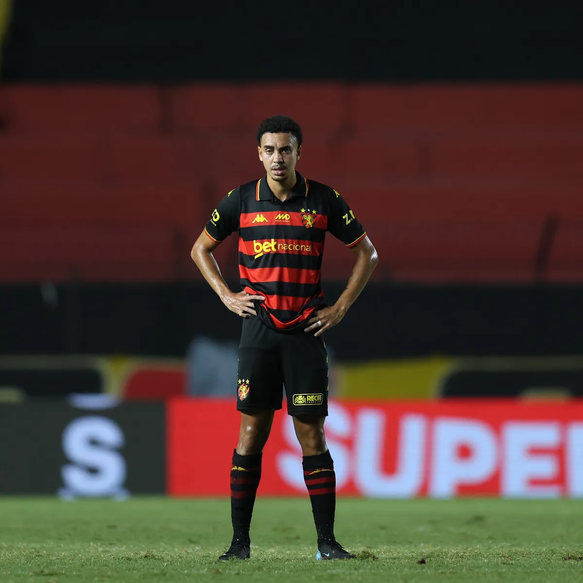Sport renova com zagueiro Marcelo Ajul até fim de 2028