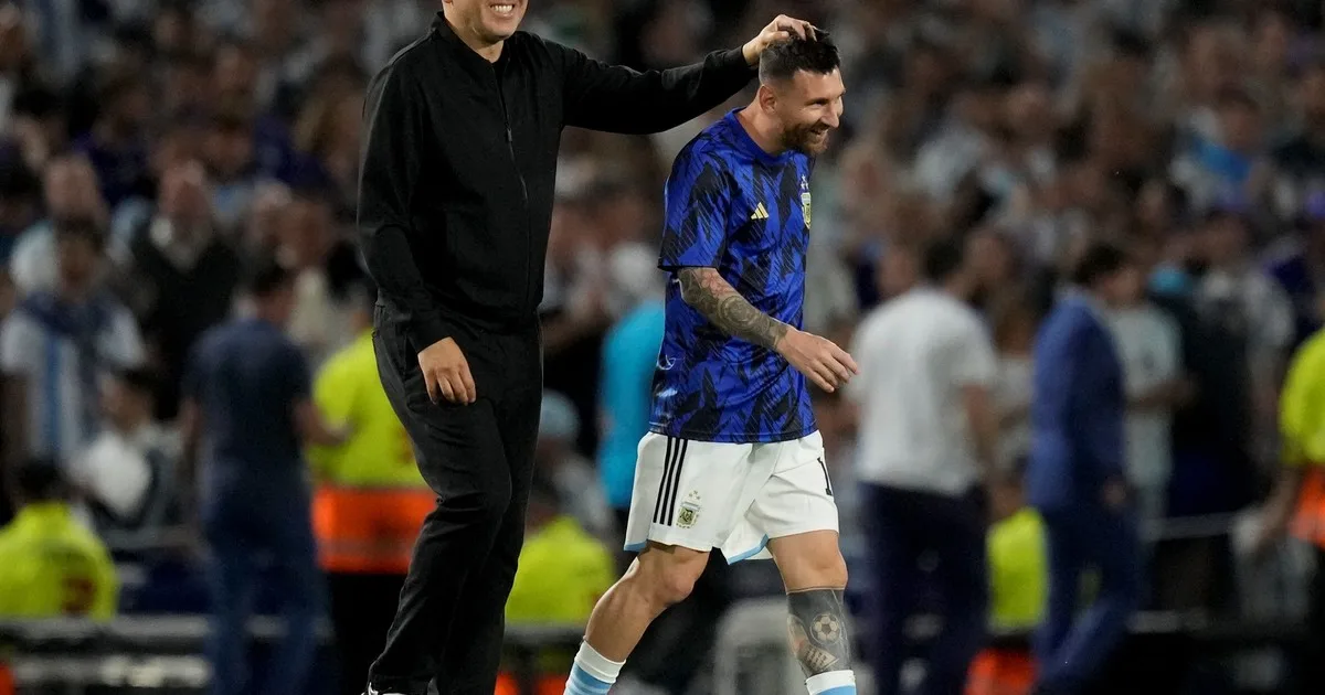Juan Román Riquelme, sobre la despedida de Lionel Messi de la Selección Argentina: "Cumplió lo que soñaba y lo que nosotros soñábamos"