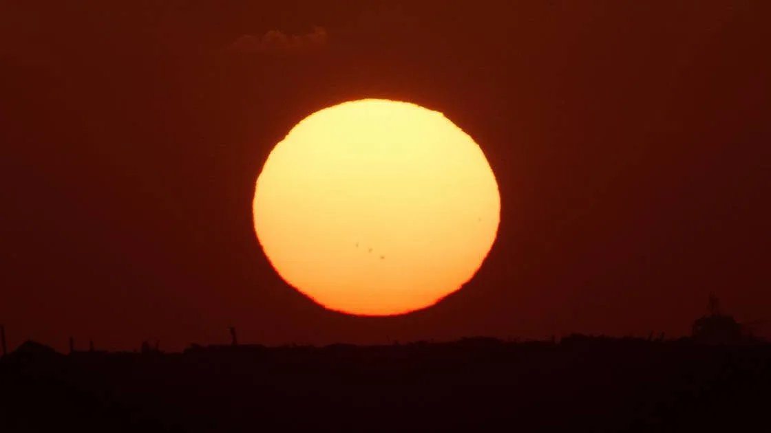 Afinal, ainda vem aí calor: temperaturas vão ultrapassar os 30 graus na próxima semana