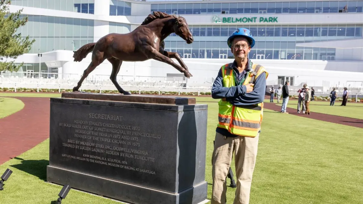 Horse racing fan turns $2 bets into $500K, helps rebuild Belmont Park