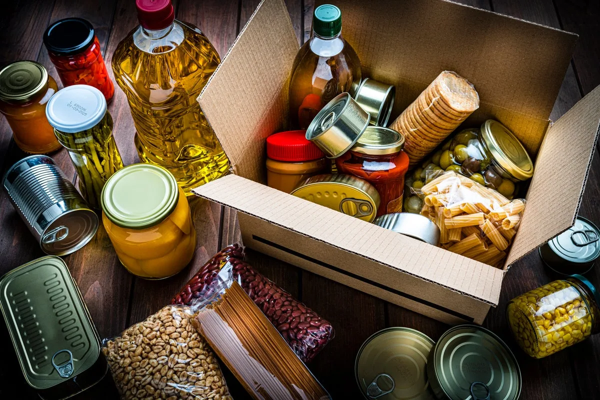 What to keep in your emergency food kit, according to a nutritionist