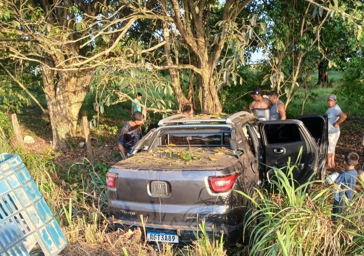 Motorista do Samu de Capitão Poço morre após carro sair da pista e bater em árvore, no PA