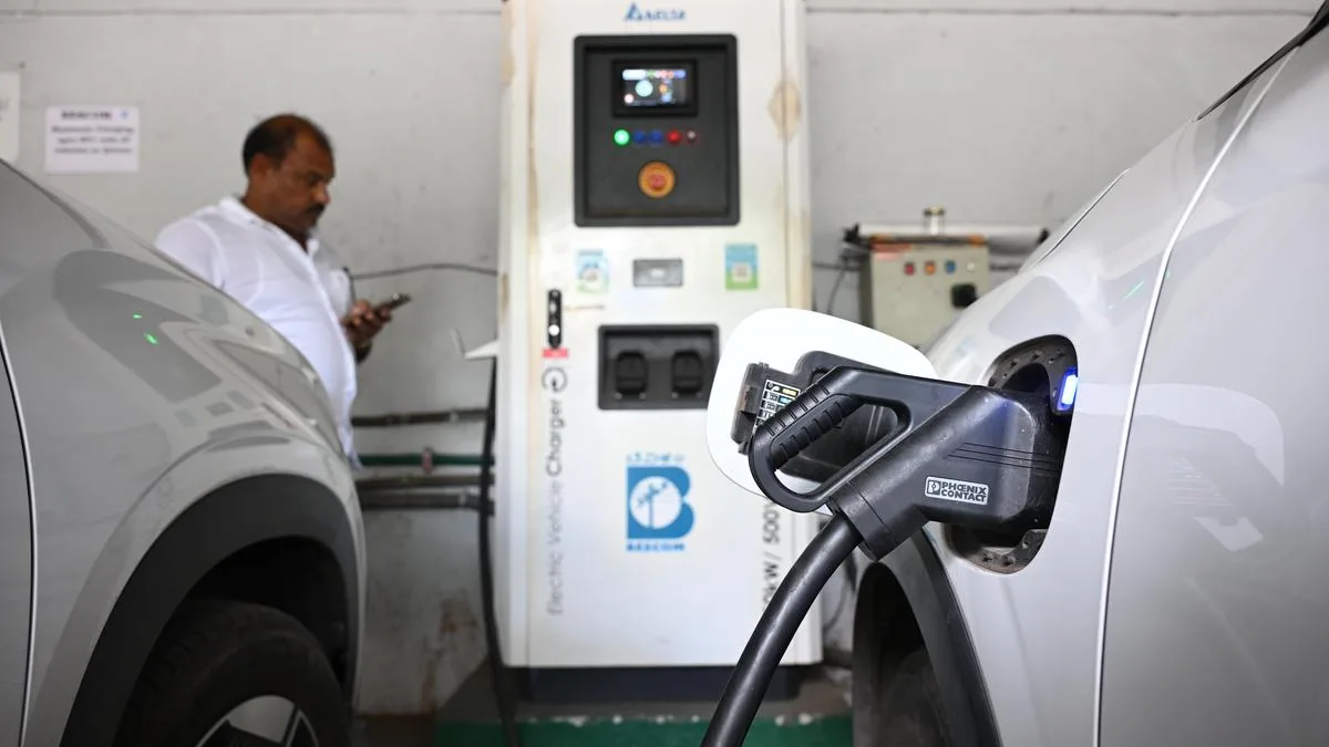 Karnataka ranks third in NITI Aayog’s electric mobility index 2025