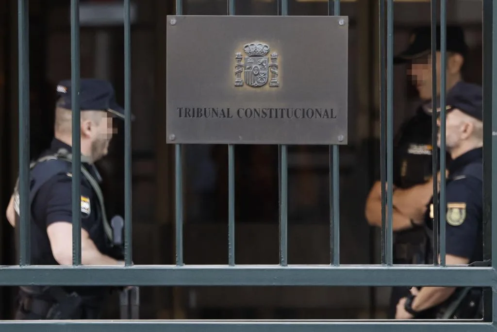 La mayoría del Tribunal Constitucional avala amparar a Turull y despeja el camino al regreso de Puigdemont