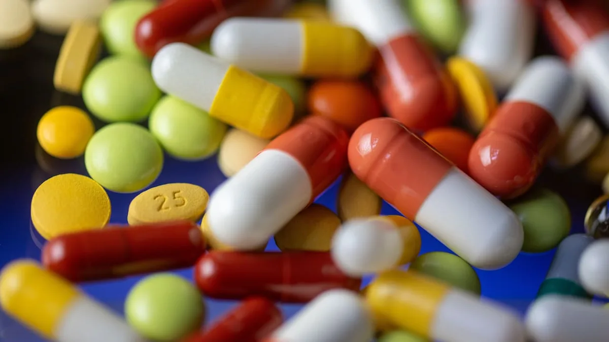 Überblick über alle Nebenwirkungen - 30 Antidepressiva im Experten-Check