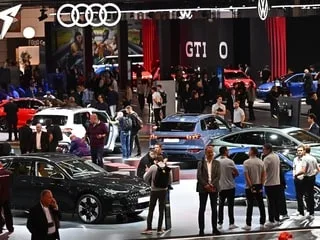 Batteries fabriquées en Europe pour les véhicules électriques : pourquoi ça coince