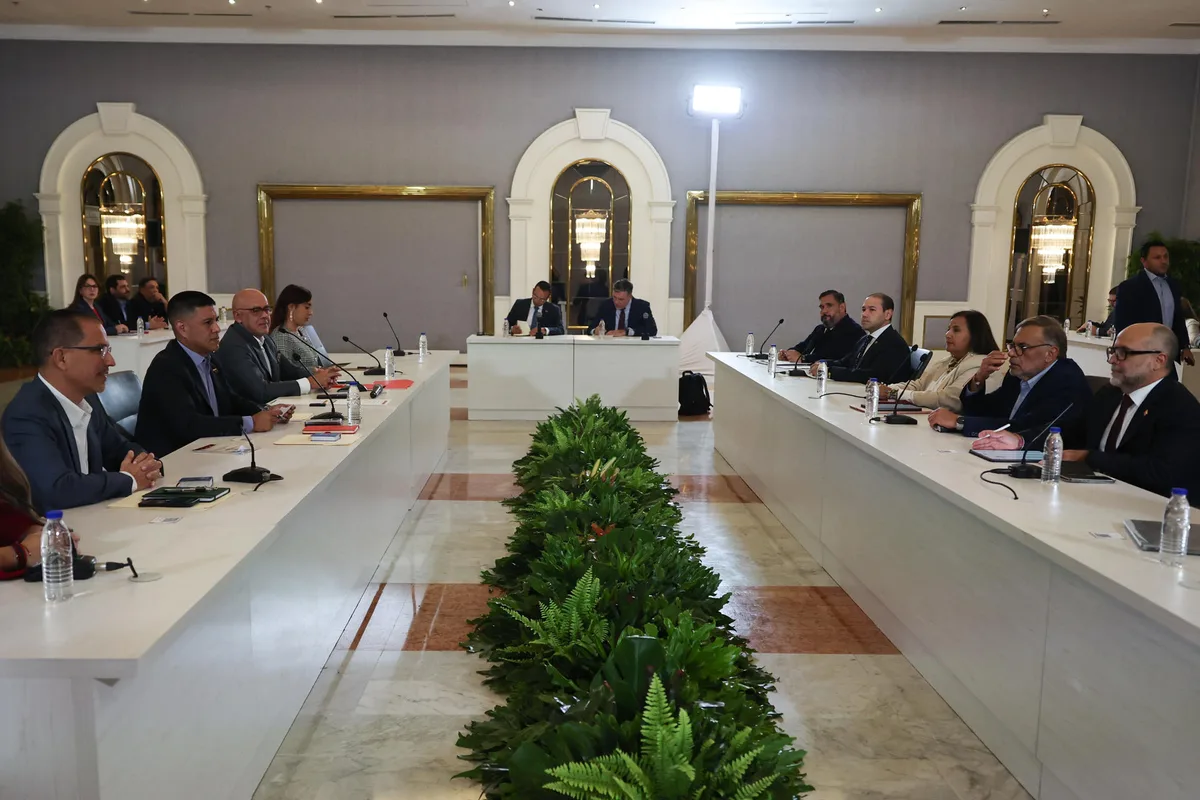 El chavismo y la oposición avanzan en el segundo ciclo del diálogo respaldado por EE UU enfocado en libertades políticas y reformas judiciales