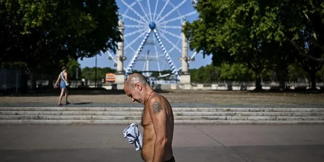 EN DIRECT, canicule : 80 départements en vigilance orange ; la vague de chaleur en cours dépasse en durée celle de 2003, selon Météo-France