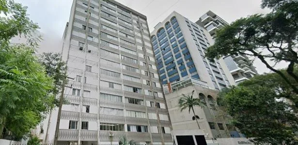Médica, engenheiro e filho são achados mortos dentro de apartamento no PR