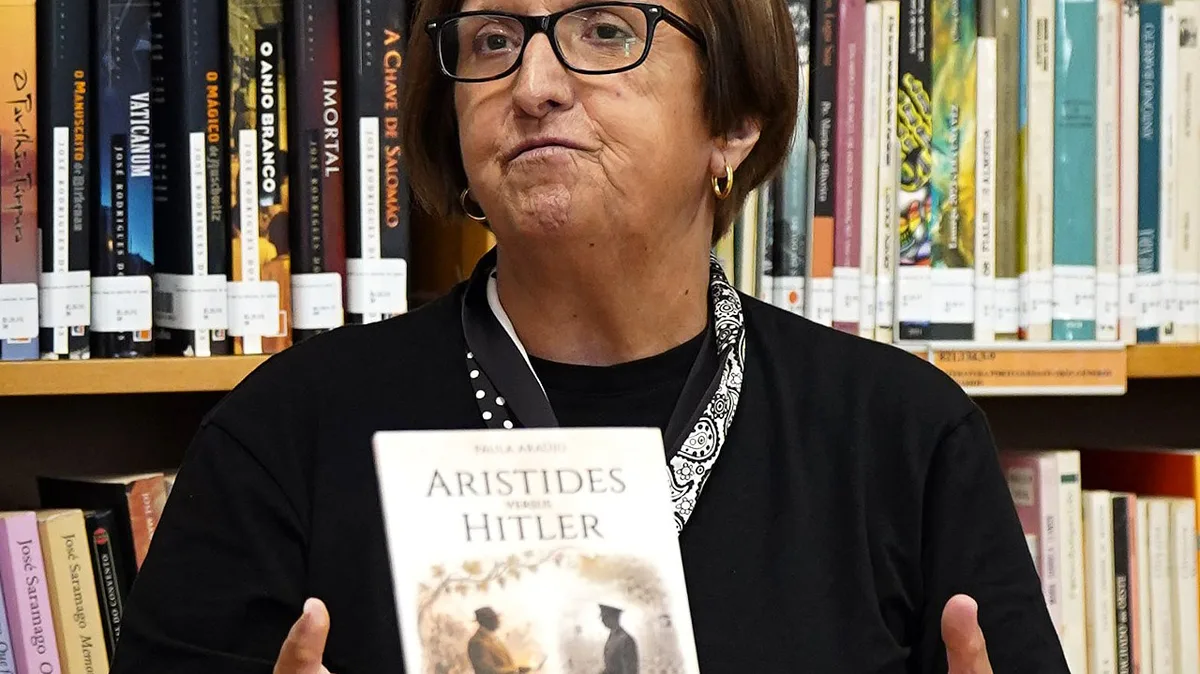 LAMEGO: Livro da escritora lamecense Paula Araújo apresentado na Biblioteca Municipal