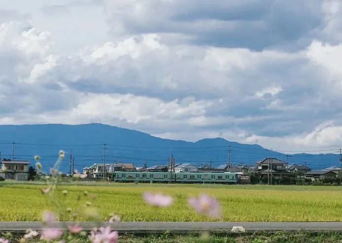 Japan Railways announces unlimited-ride train pass for fall travel
