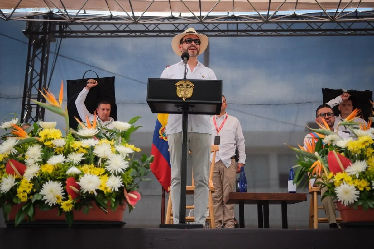 Abelardo de la Espriella le pidió al nuevo contralor crear un cuerpo élite para investigar posibles actos de corrupción del Gobierno Petro: “Identificar el robispicio”