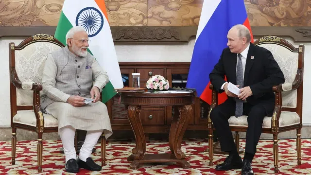 Modi frente a Putin: "Devemos passar da guerra para o fim da guerra"