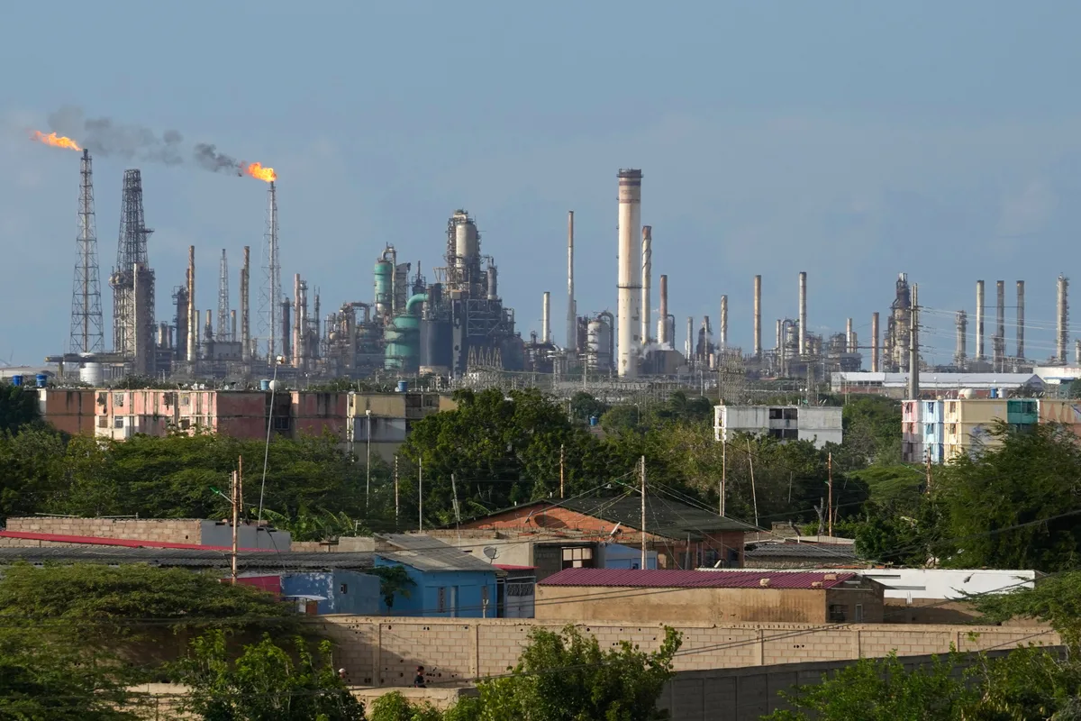 El acuerdo por el que Delcy Rodríguez cede a Trump el 22% de las reservas petroleras de Venezuela desata una avalancha de críticas
