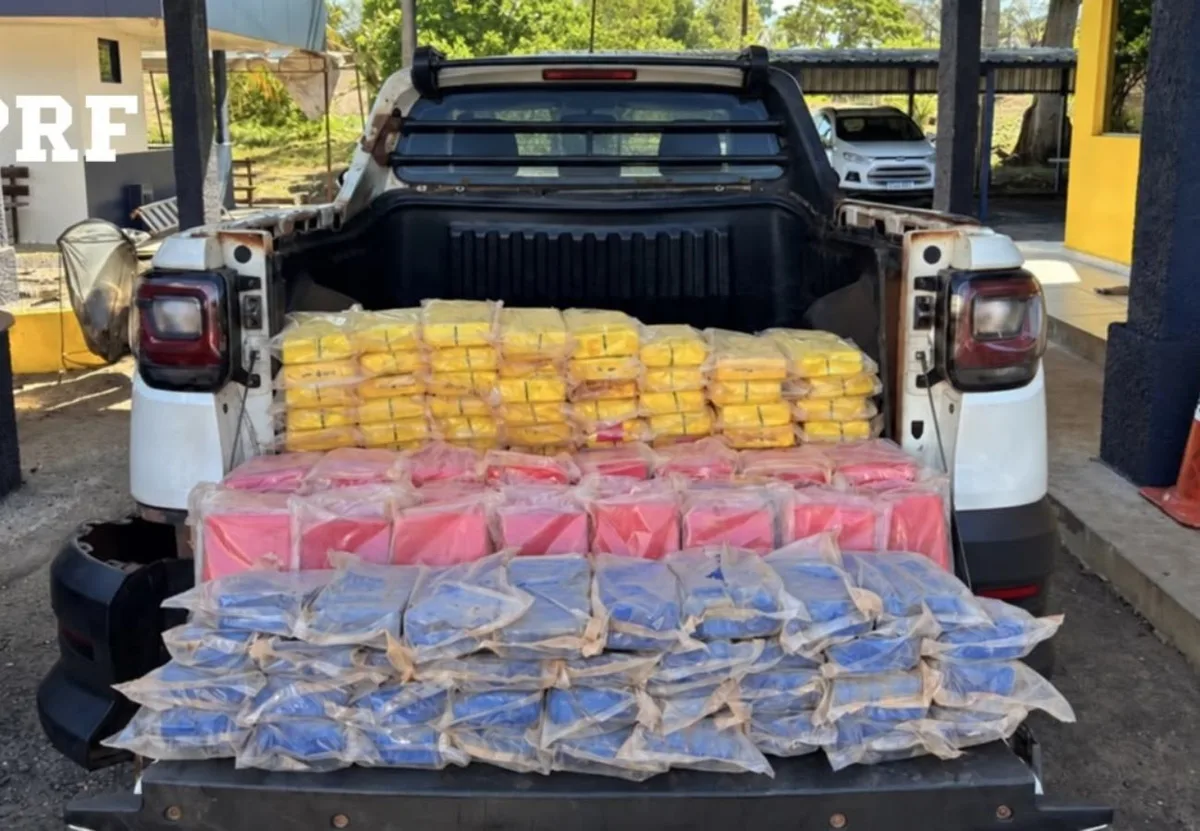 Motorista é preso com mais de 200 kg de cocaína e pasta base em caminhonete no interior do TO