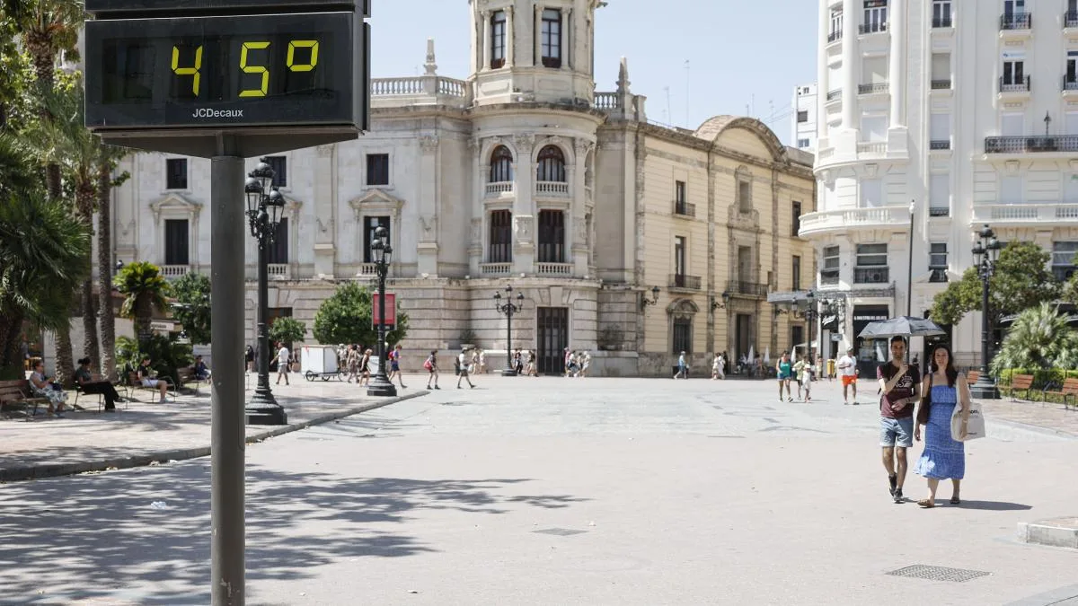 València se abrasa bajo temperaturas que sobrepasan los 40ºC