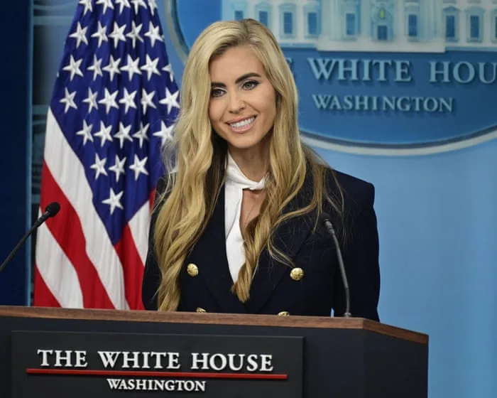 Enter the Zachbot: Trump’s new press secretary malfunctions on podium debut