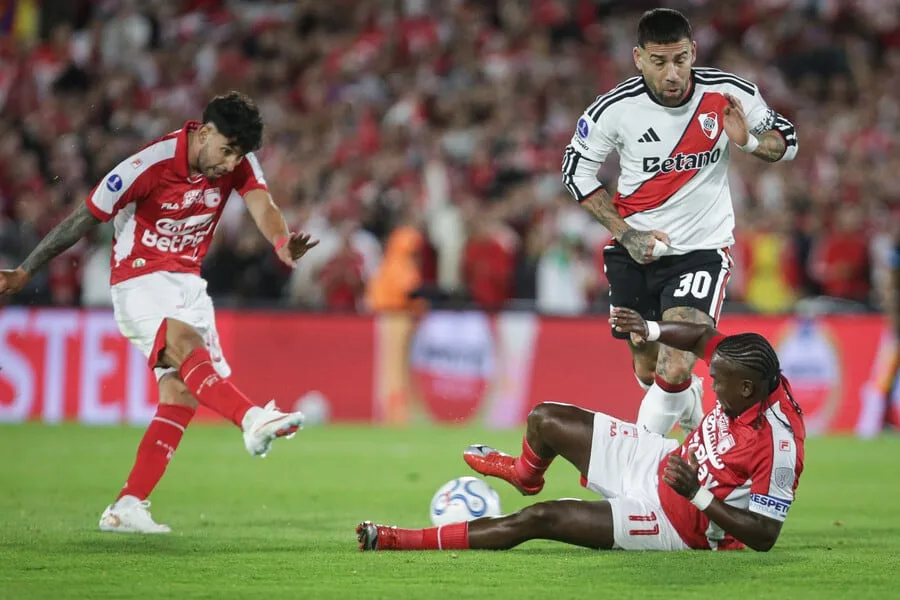 Así reaccionó la prensa argentina tras el empate entre Santa Fe y River Plate por la Sudamericana: “Historia equilibrada”