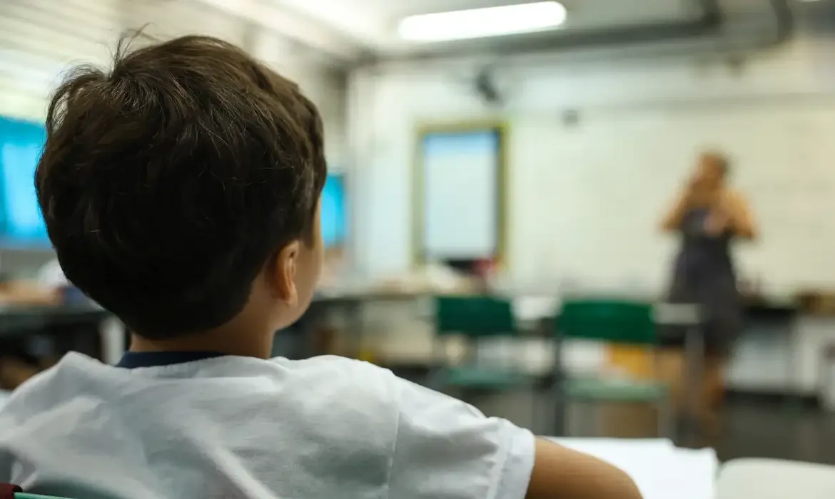 Correntina amplia alfabetização e melhora índices da educação