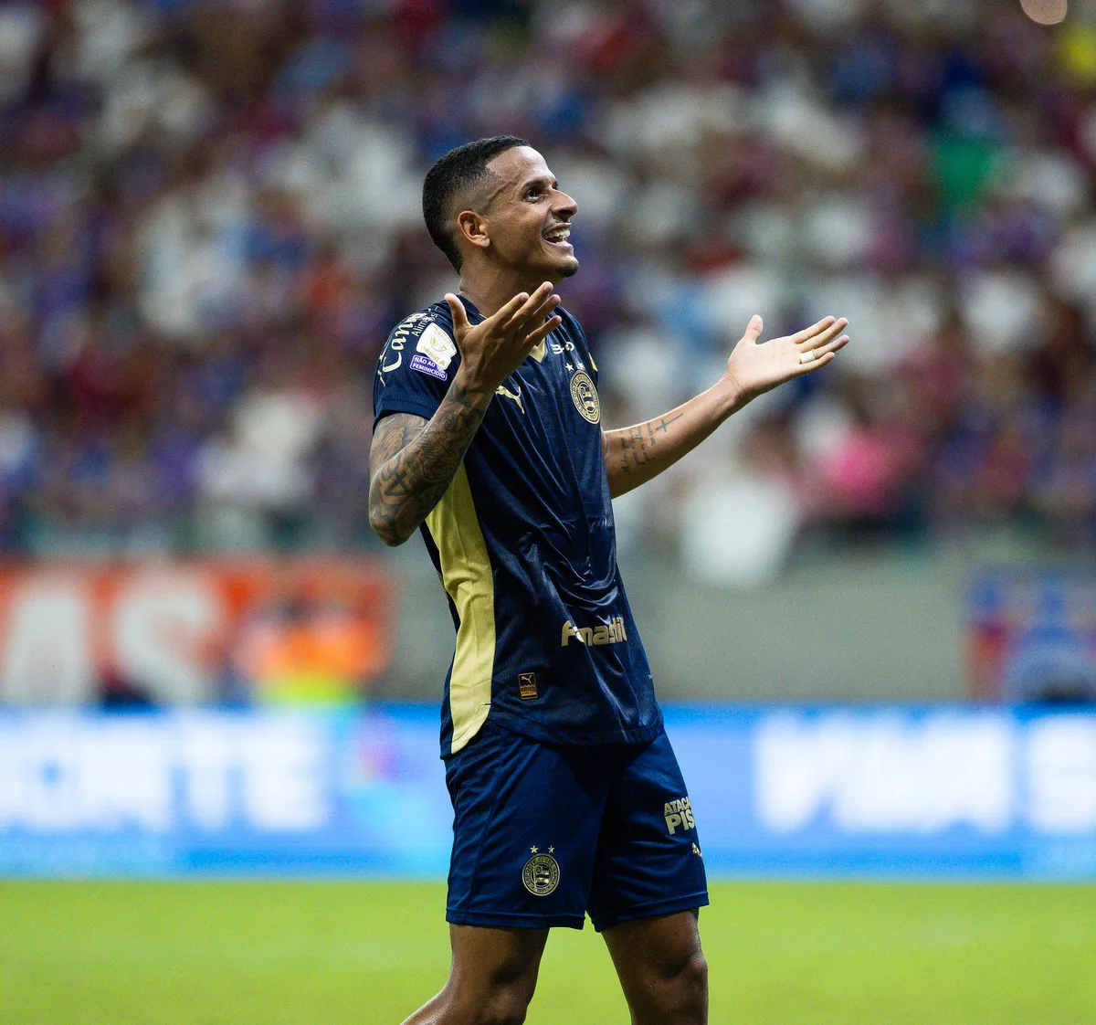 Luciano Juba, do Bahia, é o único defensor na lista de artilheiros do Campeonato Brasileiro