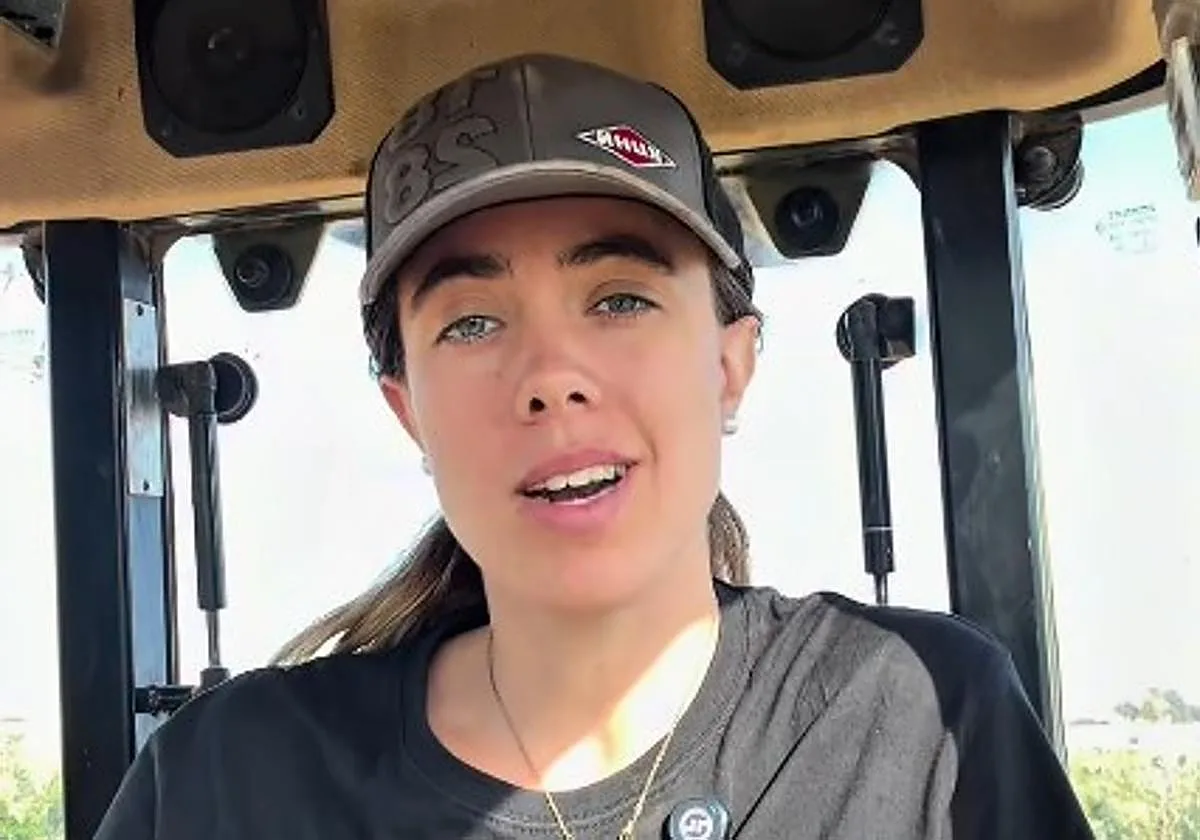 Paula Nuévalos, agricultora valenciana de 28 años: «Los autónomos estamos hechos de otra pasta y estamos preparados para casi todo»