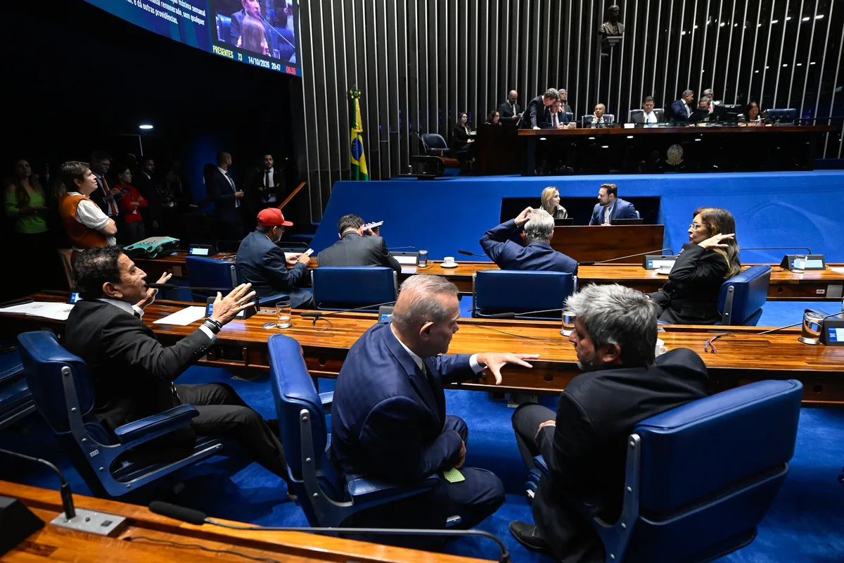 Senado aprova aumento do teto do MEI e perdão de dívidas