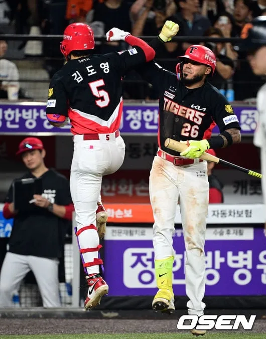 [사진]김도영 '36 홈런으로 달아난다'