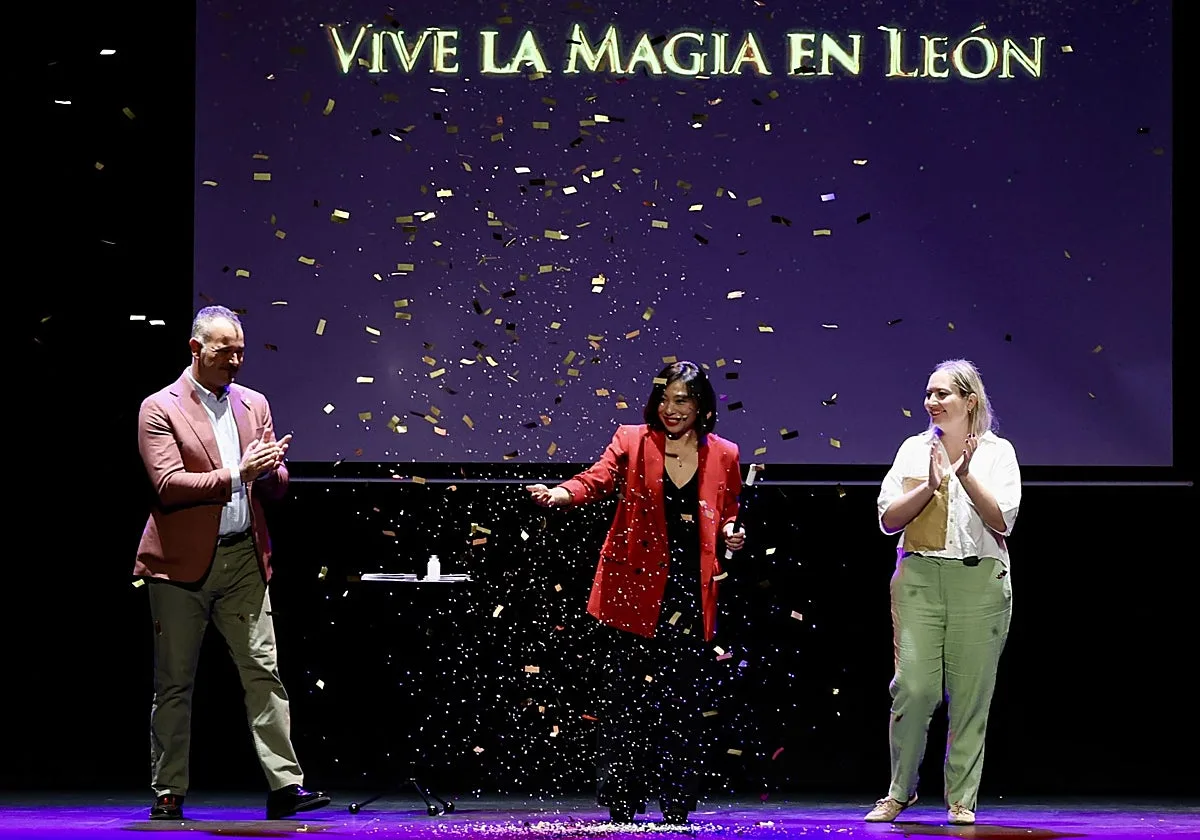 El Festival 'Vive La Magia' cita en León a más de 80 magos para llenar de ilusionismo la Navidad