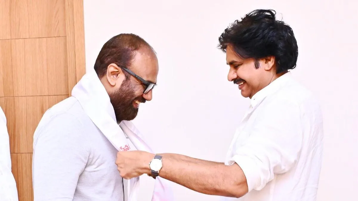 Vangaveeti Radhakrishna joins Jana Sena Party