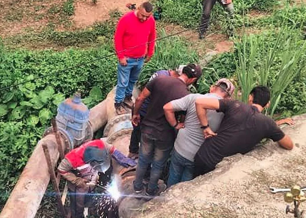 Más de 12.000 familias favorecidas tras reparación de tubería matriz en Tinaco