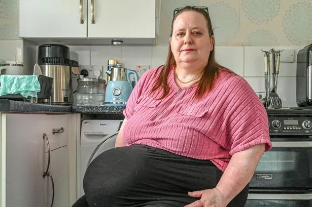 Mum with 'biggest hernia doctors have ever seen' turns to Mounjaro to be approved for life-changing surgery