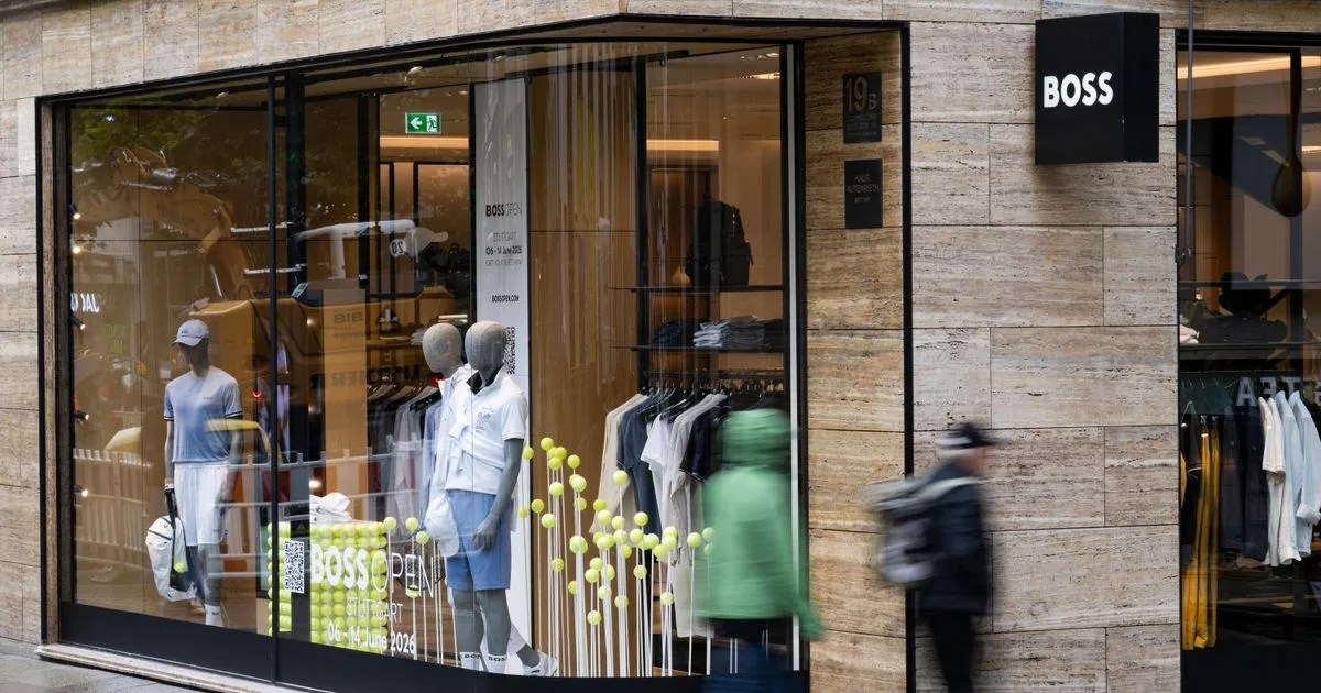 Rachat hostile chez Hugo Boss : le plan secret du roi du discount anglais pour s’offrir le fleuron allemand