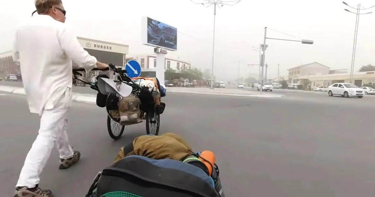 Insolite. Il s’apprête à boucler un tour du monde à pied de 28 ans et l'ultime étape n’est pas la plus simple
