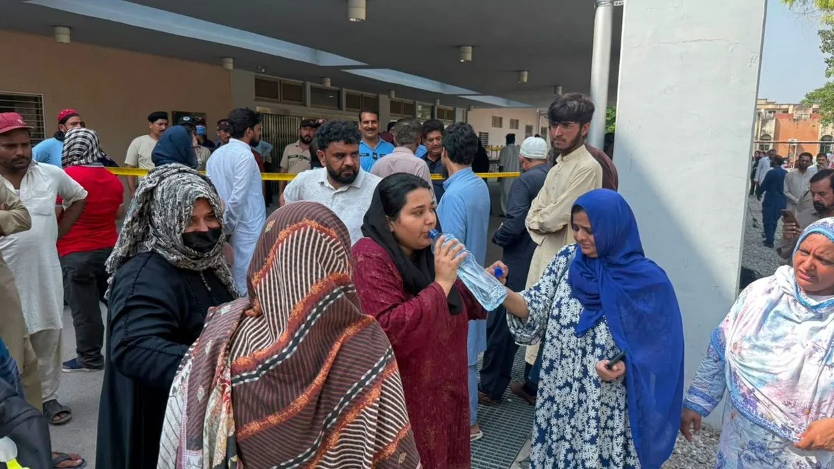 Pakistan: Mindestens 14 Babys sterben bei Brand auf Entbindungsstation