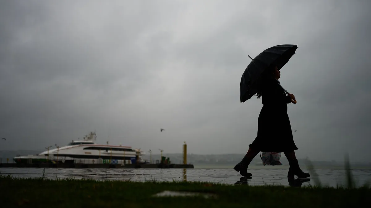 Three dead as heavy rainfall and floods hit Istanbul