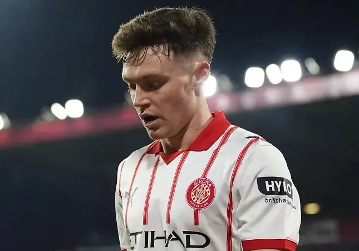 Motín en el vestuario del Girona: «No ha querido vestirse para jugar»